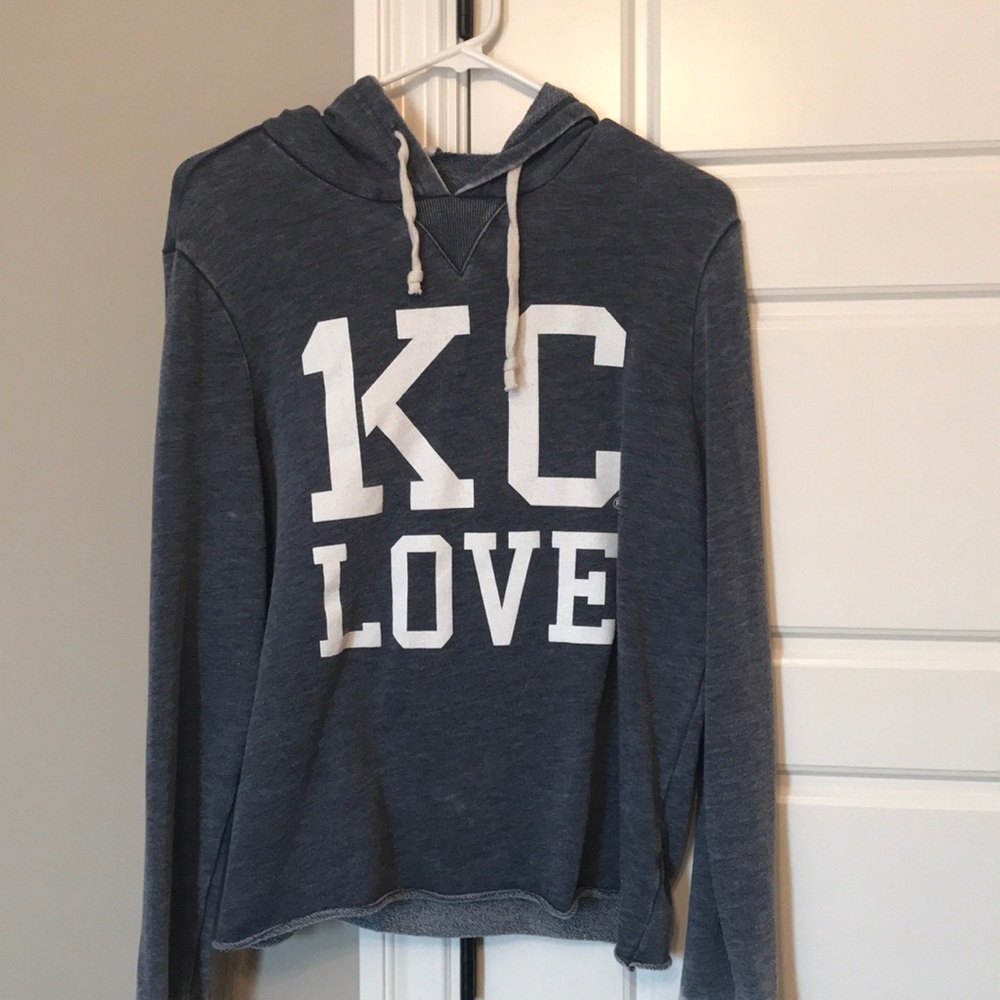 KC love sweatshirt